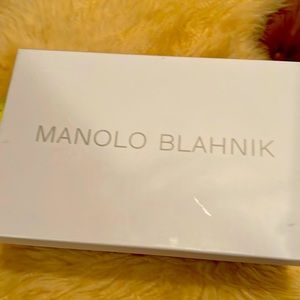 I wore these shoes 2 xs  they are in excellent condition